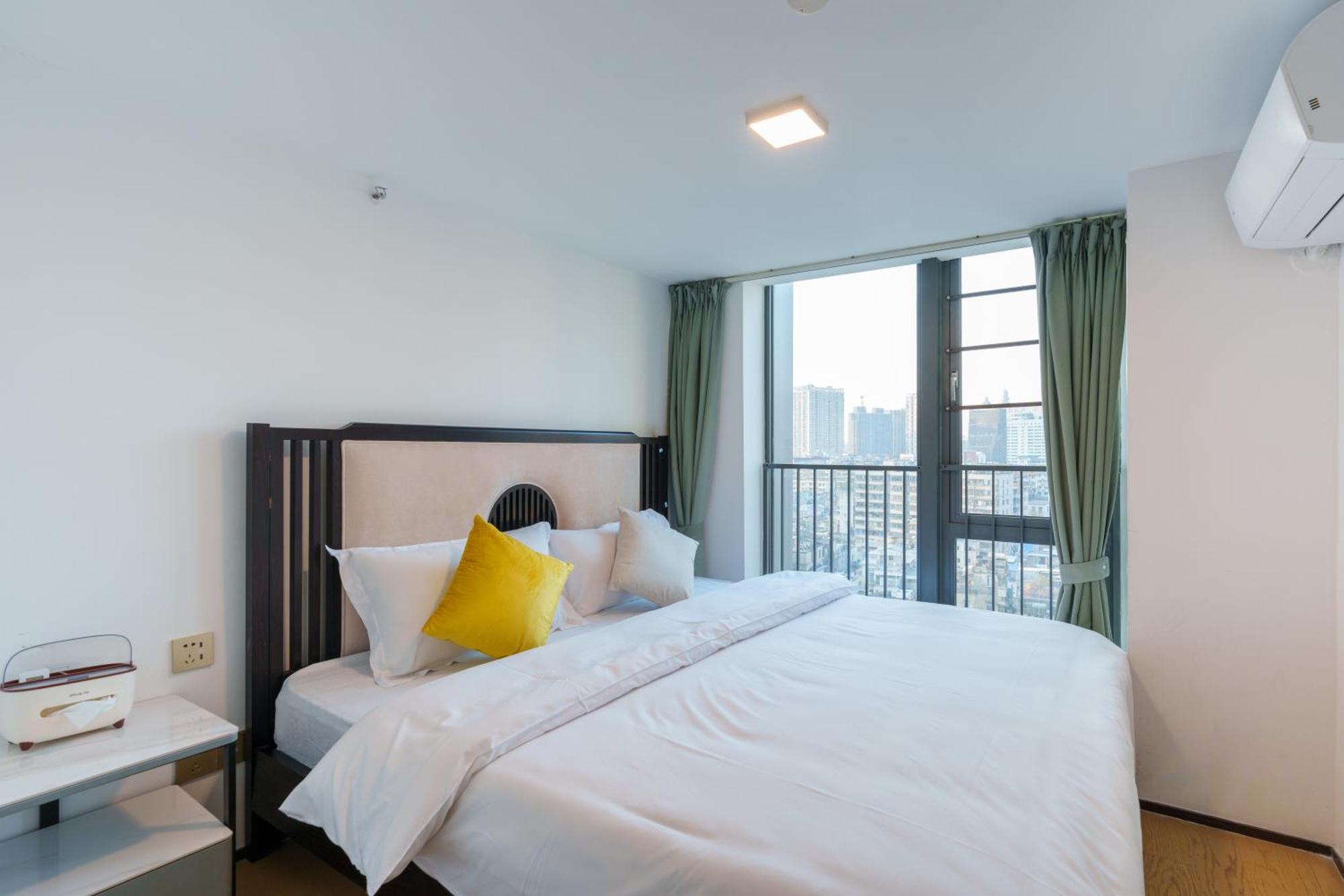 Sunny International Apartment From Beijing Road Guangzhou Exterior photo